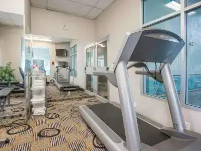 Comfort Inn & Suites South - 16