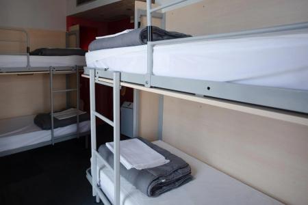 Urbany Hostel Barcelona - 14