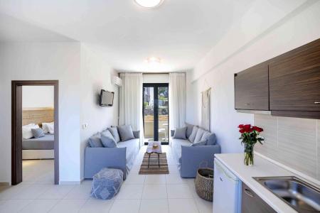 La Stella Suites - 3