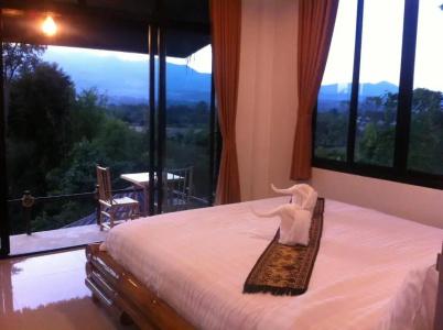 Chang Hill - 22