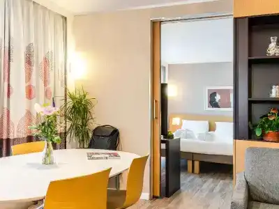 Novotel Edinburgh Park - 75
