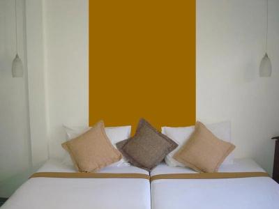 Terra Selisa - Dolphin Beach - 2