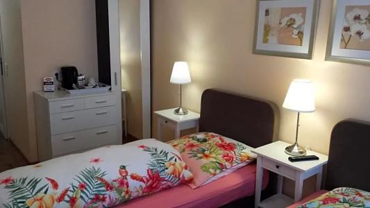 Barcelona Bed & Breakfast - 34