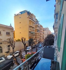 Hôtel Parisien - 90