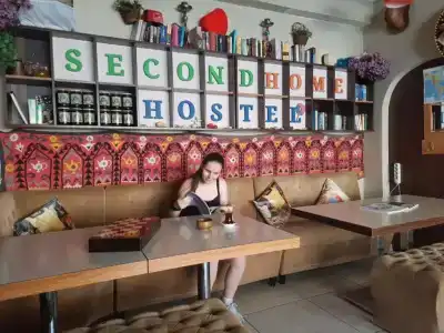 Second Home Hostel - 8