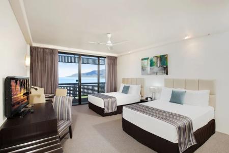 Rydges Esplanade - 120