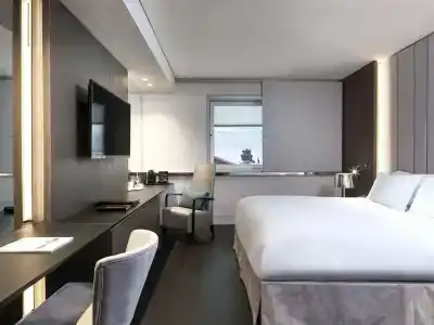 Sofitel Athens Airport - 9