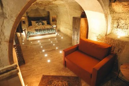 Tale Cave In - 24