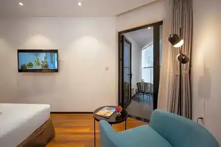 The Code & Spa - 55
