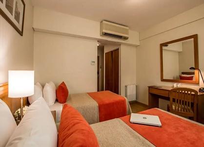 Solans Carlton - 19
