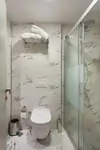 Güner Business - 13