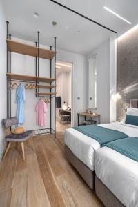 Hellenic Vibes Smart - 22