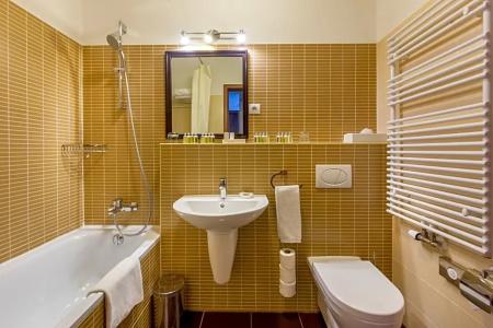 Escala & Suites - 168