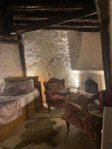 Heritage Cave Inn - 158