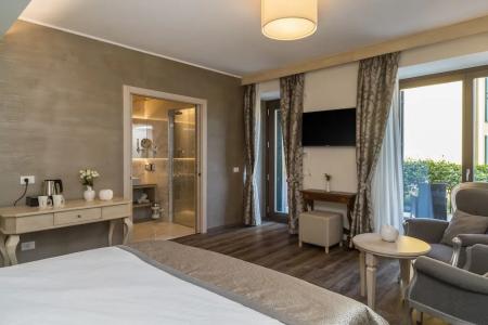 Lake Front Brenzone - 331