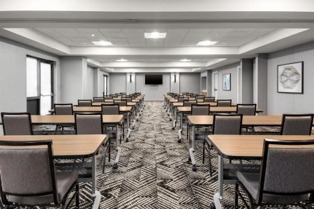 Hyatt Place Orlando Airport - 30