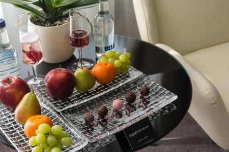 Montcalm East, Autograph Collection - 10