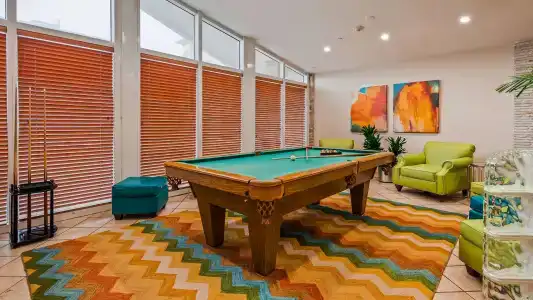 Best Western Plus Atlantic Beach Resort - 24