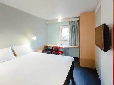 ibis Bourges Centre - 42