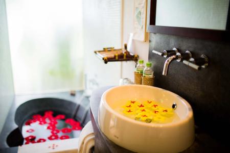 Hue Riverside Boutique Resort & Spa - 10