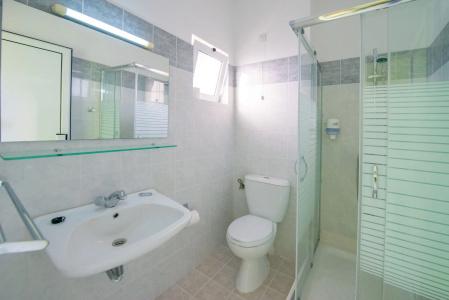 Zoes & Suites - 8