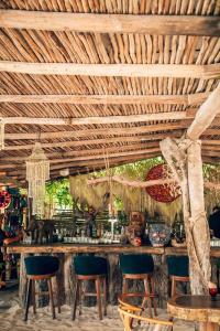 Ikal Tulum - 24