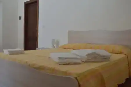 b&b Scalea Rooms - 1
