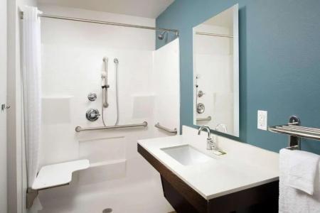 WoodSpring Suites Orlando Airport - 23