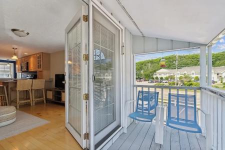 Stage Run by the Sea - 54