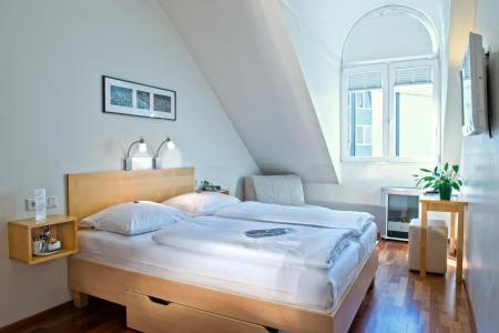 Town Wiesbaden - private living - 47