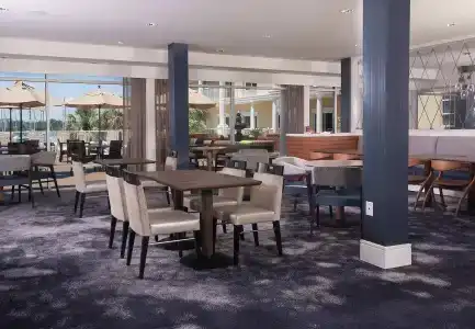 Courtyard Charleston Waterfront - 23
