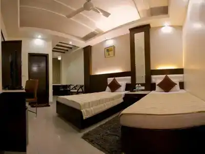 Aster Inn - 39