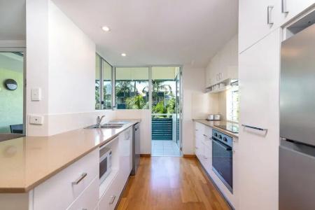 Verandahs Boutique - 85