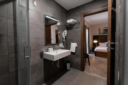 Pebbles Resort - 44