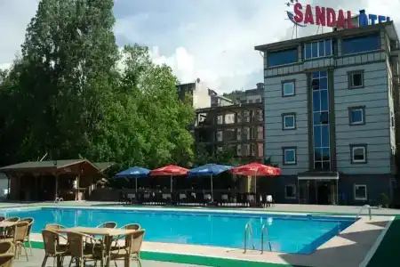 Sandal Otel - 14