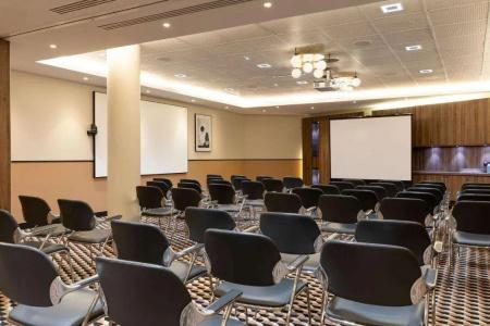Courtyard by Marriott Paris Boulogne - 32