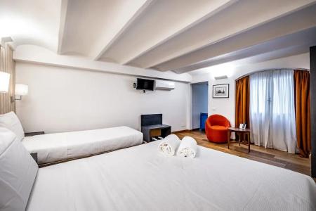Martelli 6 Suite & - 162