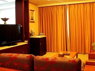 Dynasty International - 3