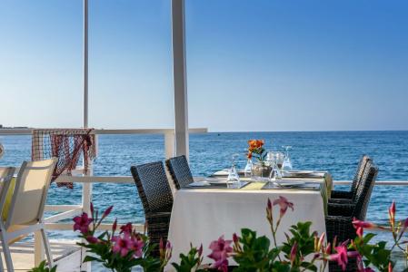 Alia Beach - 25