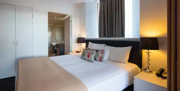 Broadbeach Savannah - 5