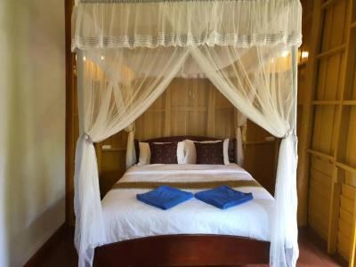 Tree Tops River Huts - 89