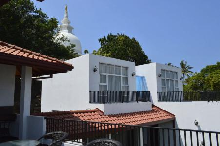 Villa Baywatch, Rumassala - 0