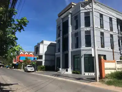 Anakin Boutique - 16