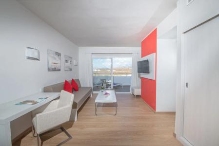 Aequora Lanzarote Suites - 2