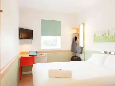 ibis budget Edinburgh Park - 40