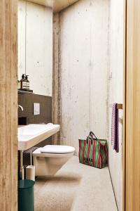 Nomad Design & Lifestyle - 8