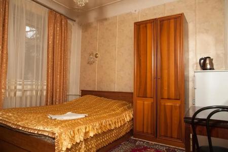 Нефтяник - 27