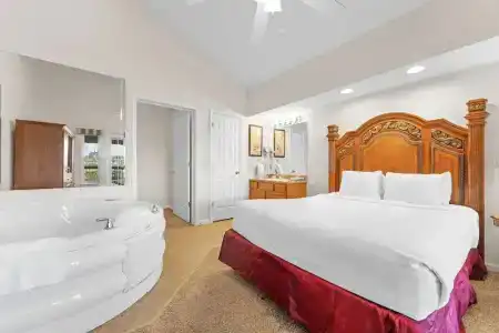 Grand Crowne by Capital Vacations - 96