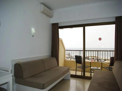 Apartamentos Embat - 13