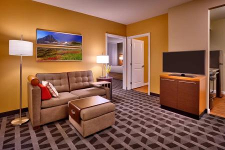 TownePlace Suites by Marriott - 39